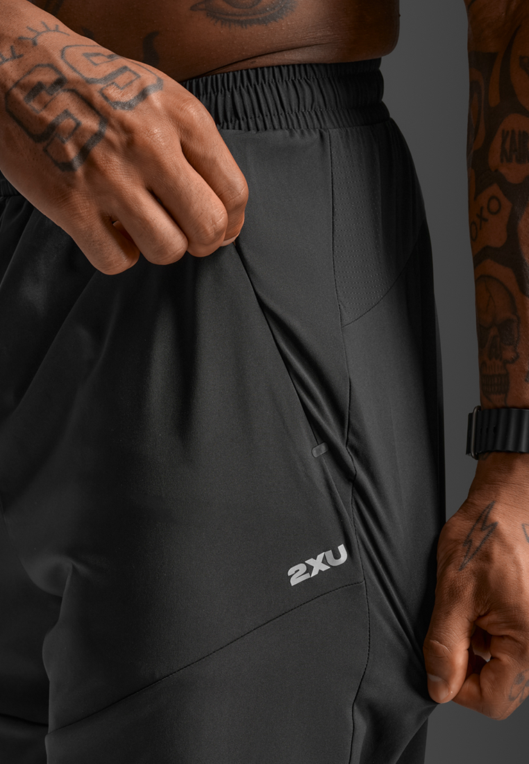 Aero Woven Jogger