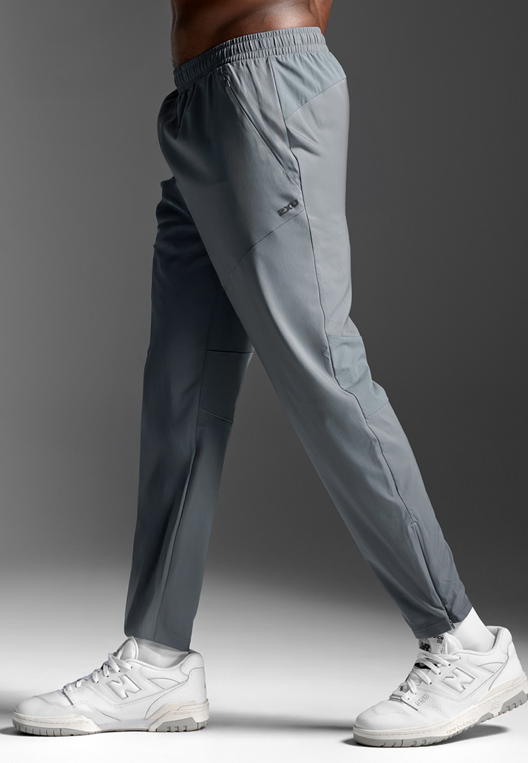 Aero Woven Jogger