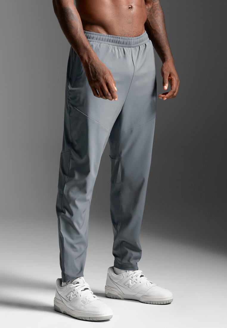Aero Woven Jogger