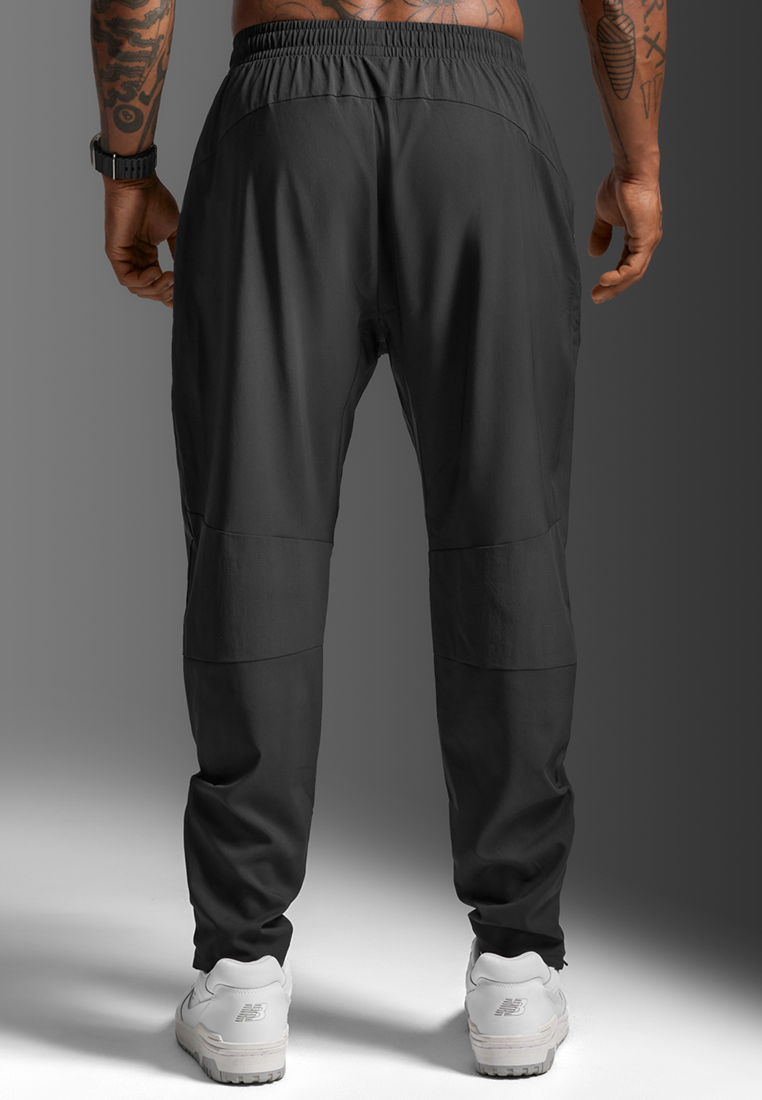 Aero Woven Jogger