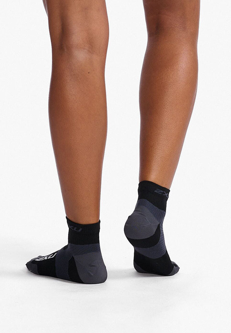 Vectr Ultralight 1/4 Crew Socks （Black）