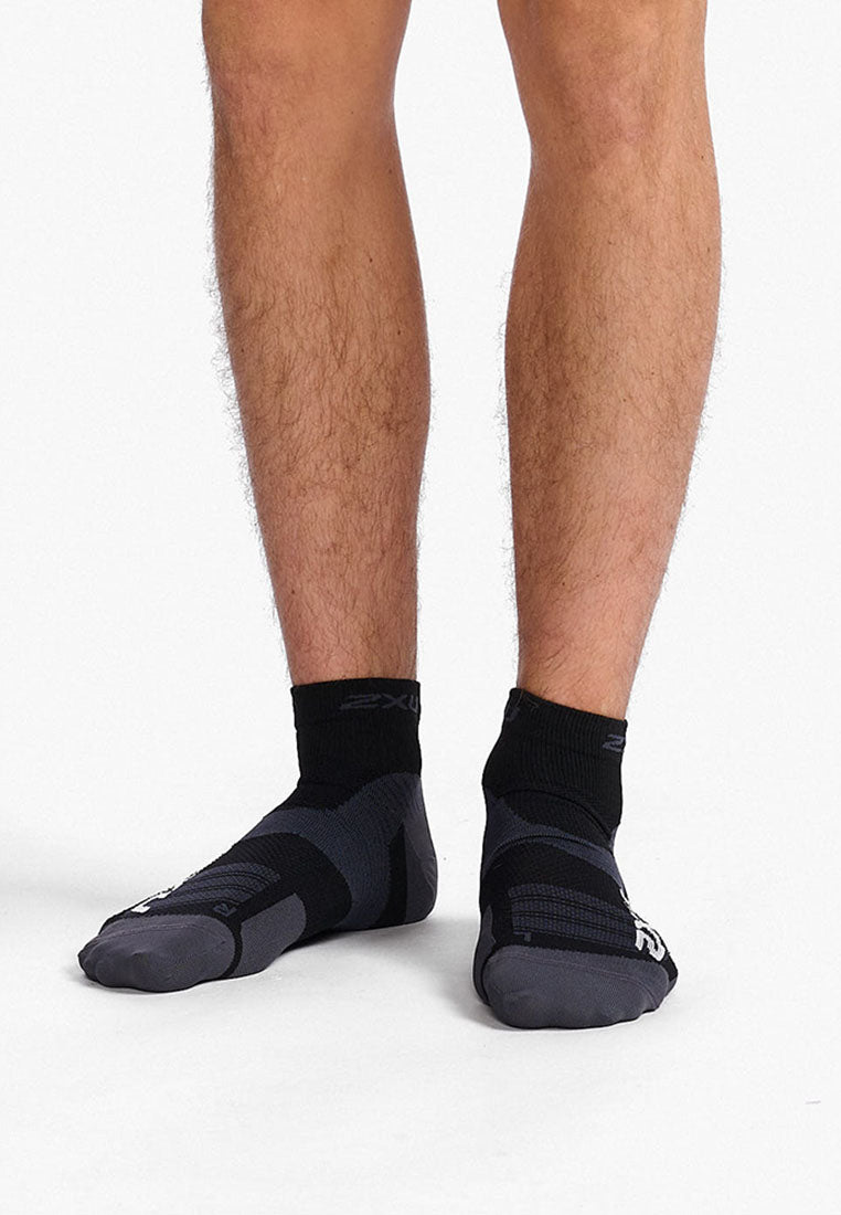 Vectr Ultralight 1/4 Crew Socks （Black）