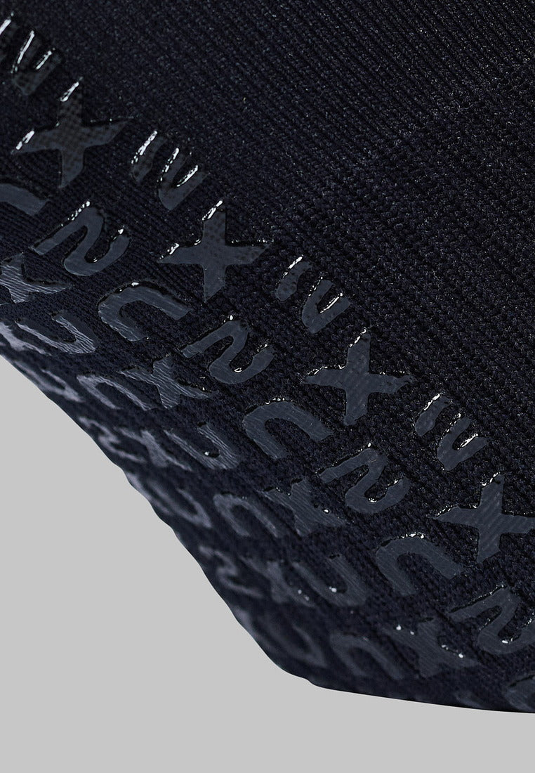 Performance Crew Grip Socks